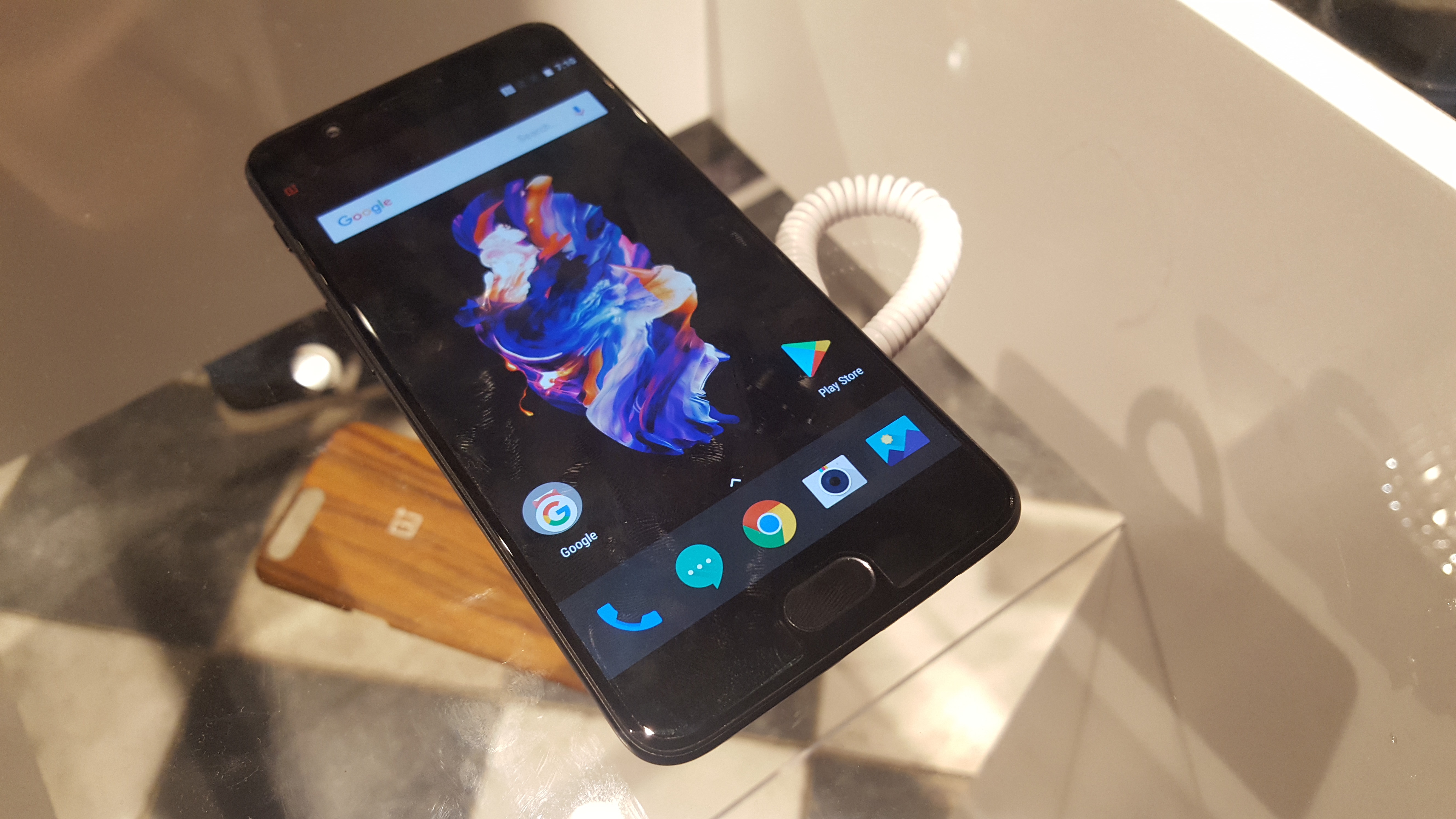 One Plus 5